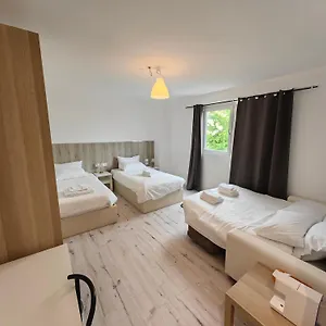  Apartment Milanforester Italien