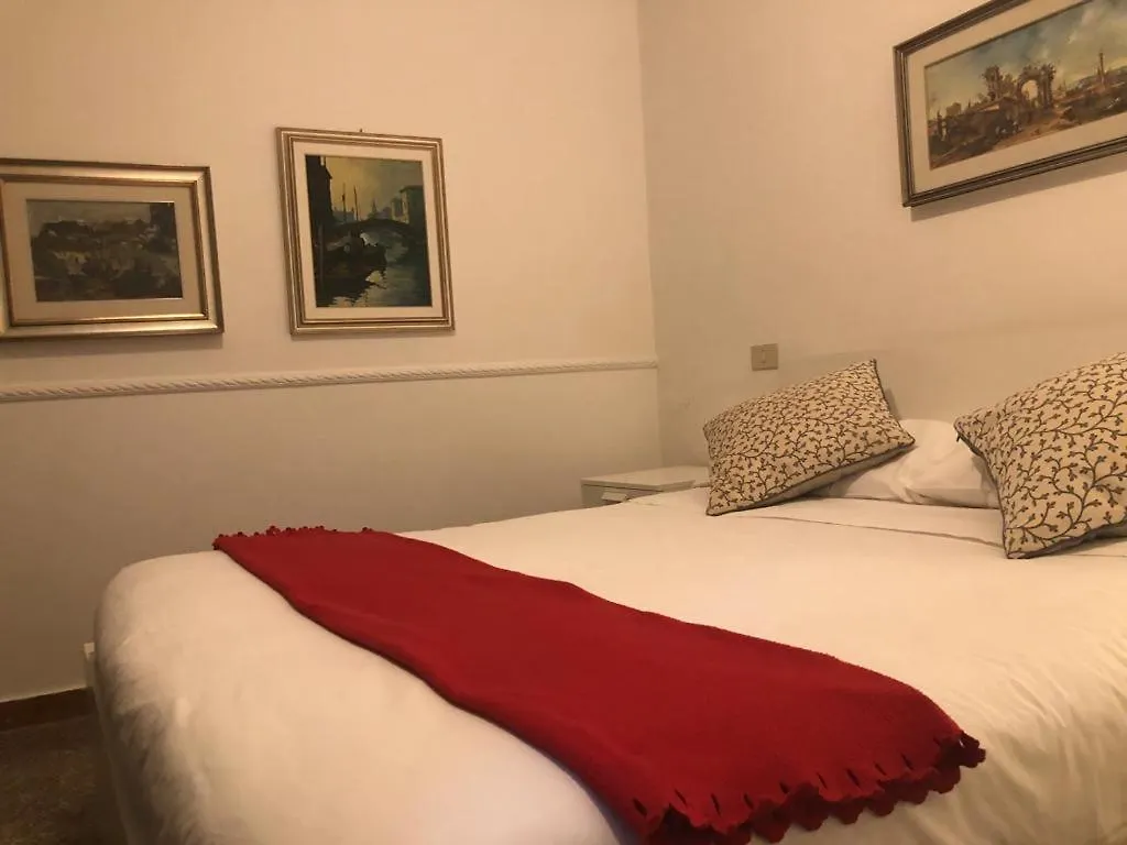 Ferienwohnung Castello First Venedig 0*,  Italien