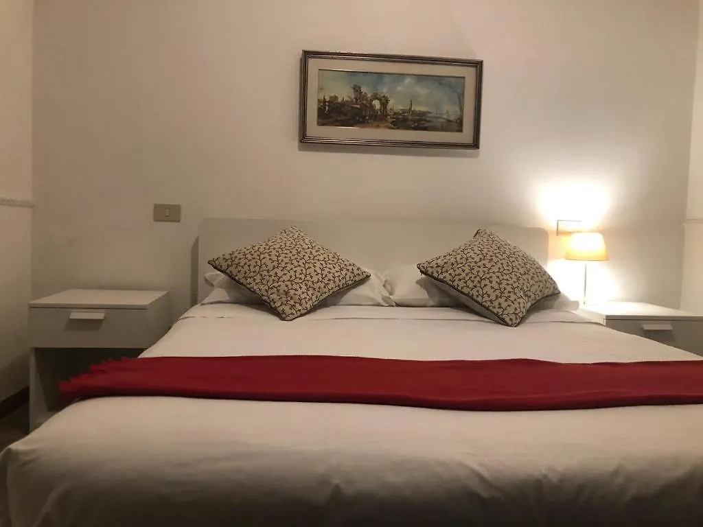 Ferienwohnung Castello First Venedig Apartment