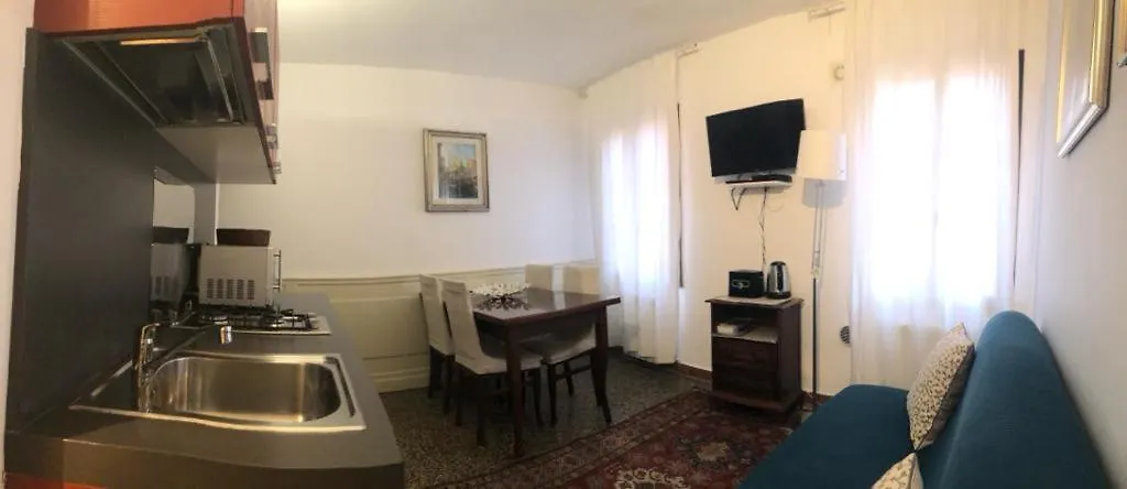 Ferienwohnung Castello First Venedig Italien